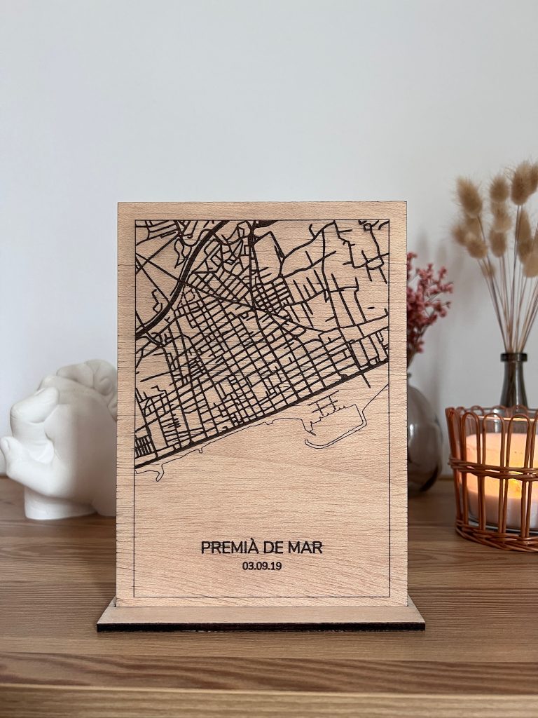 Placa de la ciudad madera